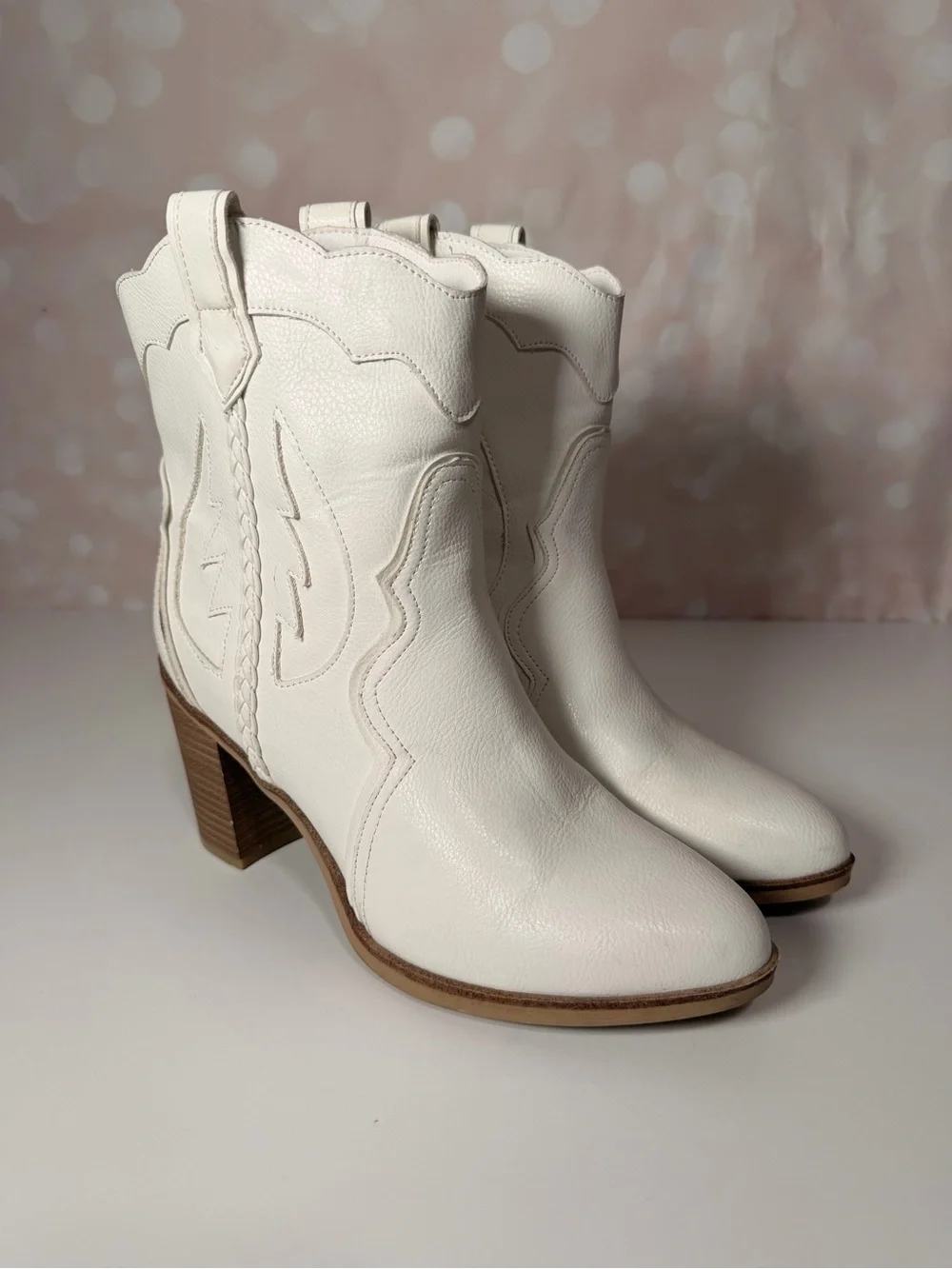 Altard State chic white
